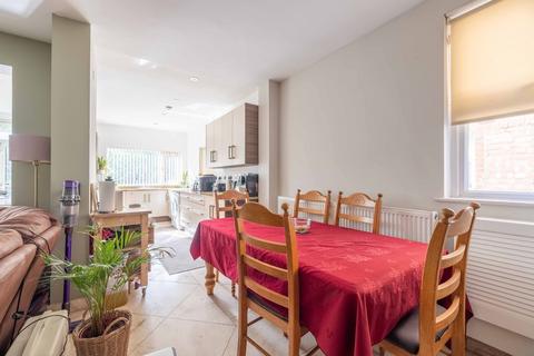 5 bedroom semi-detached house for sale, Sussex Place, Slough SL1