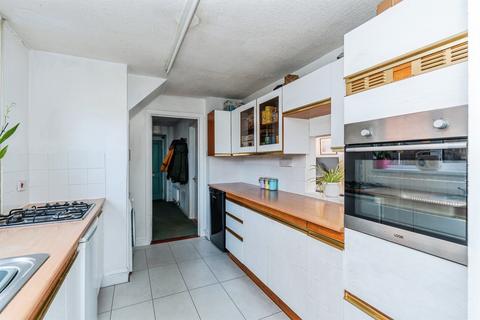 3 bedroom semi-detached house for sale, Summerlands Road, Fair Oak, Eastleigh