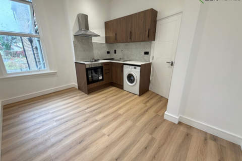 undefined, London NW4