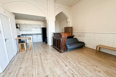 undefined, Holderness Road, HULL, HU9