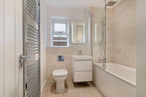 4 bedroom detached house for sale, Plot 17, Leasow Reach, Twyning, Tewkesbury