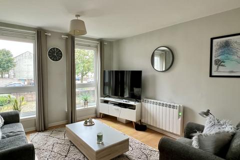 1 bedroom flat for sale, 14 Maxwell Wynd, Kirkcudbright