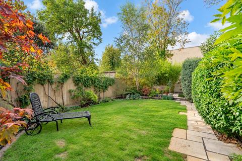 4 bedroom semi-detached house for sale, Birkbeck Road, London, W5