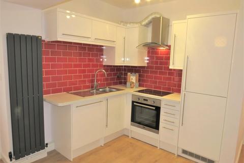 2 bedroom apartment to rent, Salisbury Street, FORDINGBRIDGE, SP6