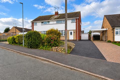 3 bedroom semi-detached house to rent, School Road, Stafford ST21