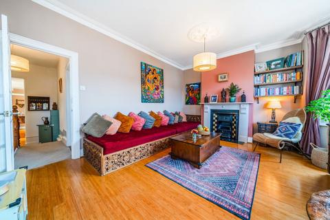 2 bedroom maisonette for sale, Windmill Road, London W5