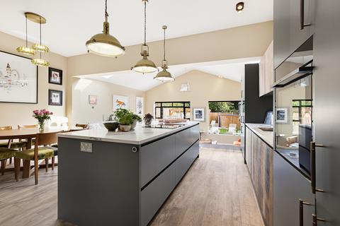 4 bedroom semi-detached house for sale, Boileau Road, Ealing, London, W5