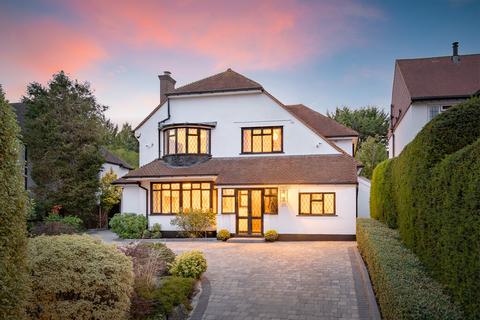 4 bedroom detached house for sale - Manor Wood Road, Purley CR8