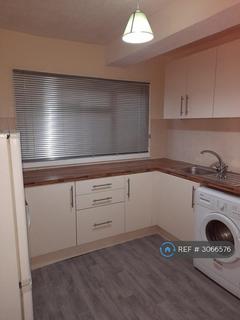 2 bedroom flat to rent, Blackmore House, Malvern Wells, WR14