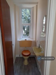 2 bedroom flat to rent, Blackmore House, Malvern Wells, WR14