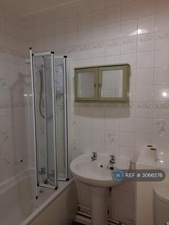 2 bedroom flat to rent, Blackmore House, Malvern Wells, WR14