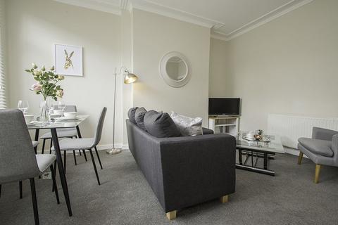 4 bedroom terraced house for sale, Village Place, Leeds