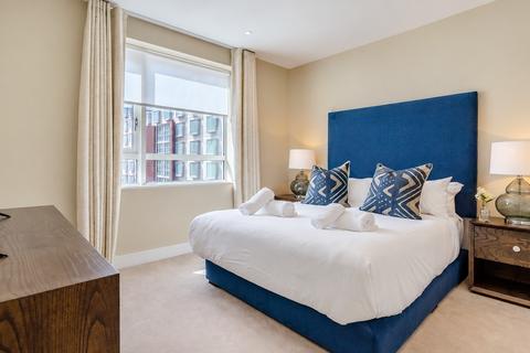 2 bedroom flat to rent, Circus Apartments, London E14