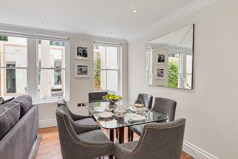 2 bedroom flat to rent, Garden House, London W2