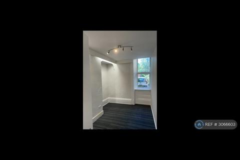 1 bedroom flat to rent, Edgerton, Huddersfield, HD1