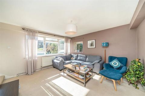 2 bedroom maisonette for sale, Fairby Road, Eltham SE12