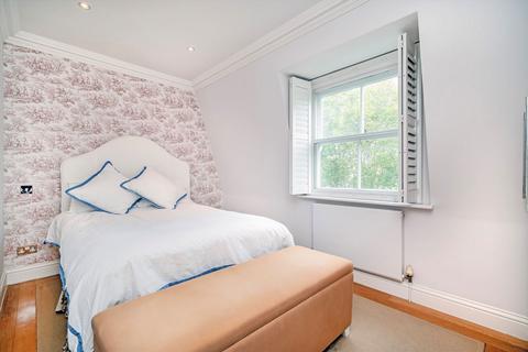 1 bedroom flat for sale, Elsham Road, London W14