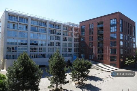 1 bedroom flat to rent, Skypark Road, Bristol, BS3