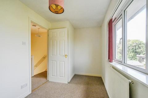 2 bedroom terraced house for sale, Springfield Drive, Calne