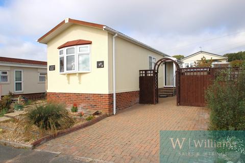 2 bedroom park home for sale, 99 Medina Park, Whippingham