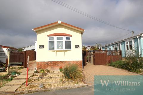 2 bedroom park home for sale, 99 Medina Park, Whippingham
