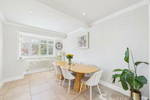 3 bedroom semi-detached house for sale, Reigate Road, Epsom, KT17