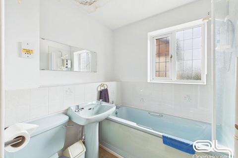 1 bedroom maisonette for sale, Rembrandt Close, Heath Hayes, Cannock, Staffordshire, WS11 7GW