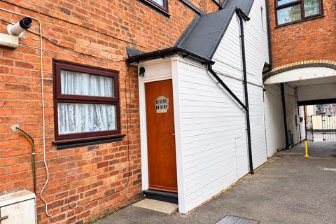 1 bedroom apartment to rent, Caldmore Road, Walsall
