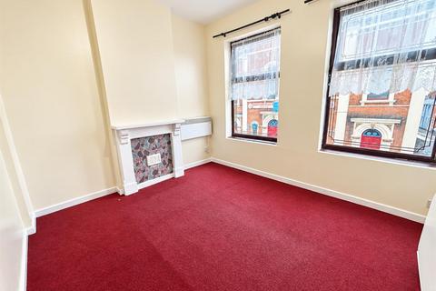 1 bedroom apartment to rent, Caldmore Road, Walsall