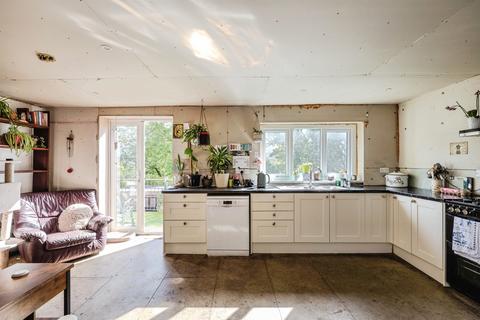 4 bedroom detached house for sale, Swansea Road, Trebanos, Pontardawe, SWANSEA