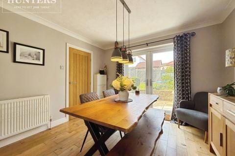 4 bedroom detached house for sale, Meadowfield Drive, Hoyland, Barnsley