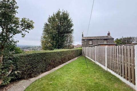 3 bedroom end of terrace house for sale, Occupation Lane, Dewsbury