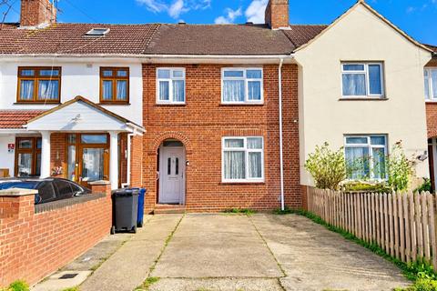 3 bedroom terraced house for sale, Northcote Avenue, Southall