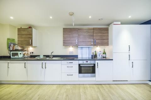 2 bedroom apartment to rent, New Festival Avenue, E14