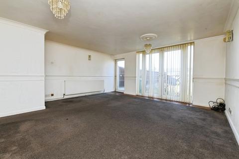 3 bedroom end of terrace house for sale, Cadogan Terrace, Basildon, Essex, SS13