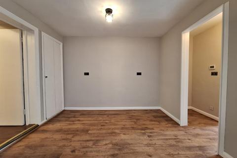 4 bedroom terraced house to rent, Westminster Road, London
