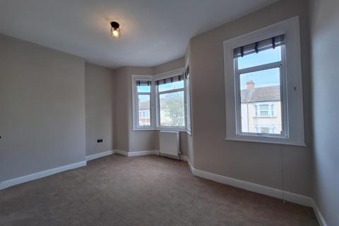 4 bedroom terraced house to rent, Westminster Road, London