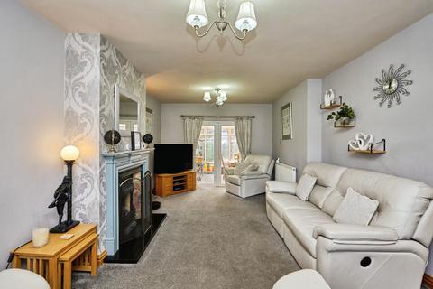 2 bedroom semi-detached house for sale, Salters Road, Ryde, PO33