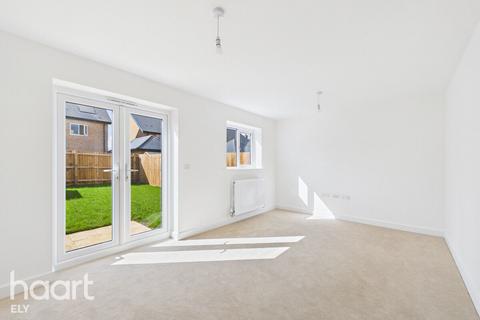 3 bedroom semi-detached house for sale, Nightshade Garden, Ely