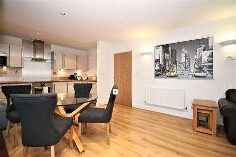 2 bedroom flat to rent, Elektron Tower, Blackwall Way, E14