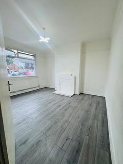 1 bedroom flat to rent, Church Avenue, Northolt UB5
