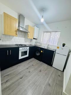 1 bedroom flat to rent, Church Avenue, Northolt UB5