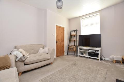 2 bedroom end of terrace house for sale, Kirkgate, Hanging Heaton, Batley