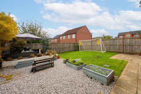 4 bedroom detached house for sale, Winterburn Close, Harrogate, HG3
