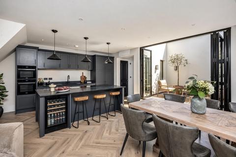 2 bedroom apartment for sale, Copsem Manor, 50 Copsem Lane, Esher