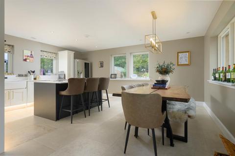 4 bedroom detached house for sale, Manse Road, Moulin, Pitlochry