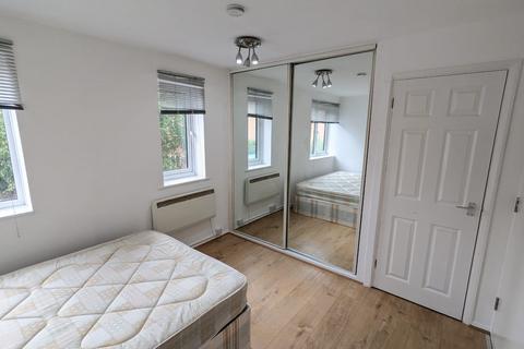 1 bedroom flat to rent, Brindley Close, Alperton, London HA0