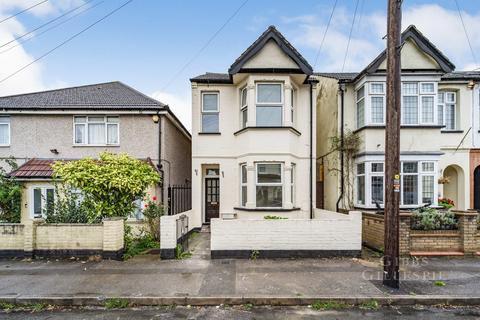 4 bedroom semi-detached house to rent, Bellclose Road, West Drayton, UB7