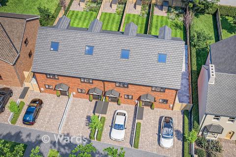 3 bedroom townhouse for sale, Top Dartford Road, Swanley, Kent