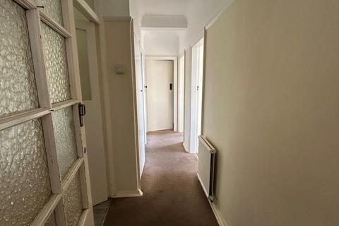 undefined, Crown Lane, Southgate N14